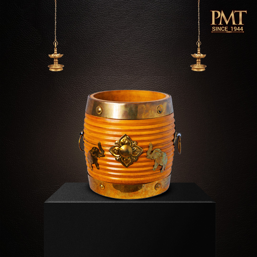 Handcrafted Wooden Para with Brass Elephant Embellishments