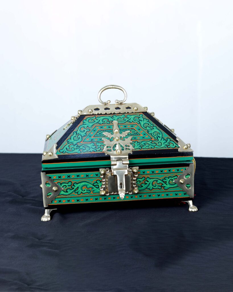 Green Handcrafted Amadapetti – Kerala Heritage Jewellery Box